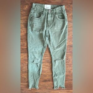 One X One Teaspoon Freebirds Olive High-Waist Distressed Skinny Jeans NWT Sz 23